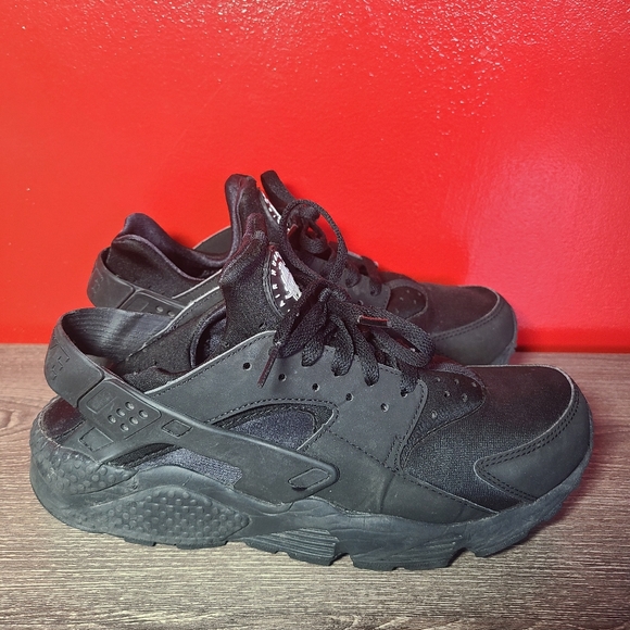 Nike Air Huarache womens Black Round Toe Lace Up 318429-003 Running Size 8.5 - Picture 3 of 8
